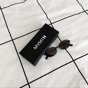 MVMT Oval Influencer Sunglasses